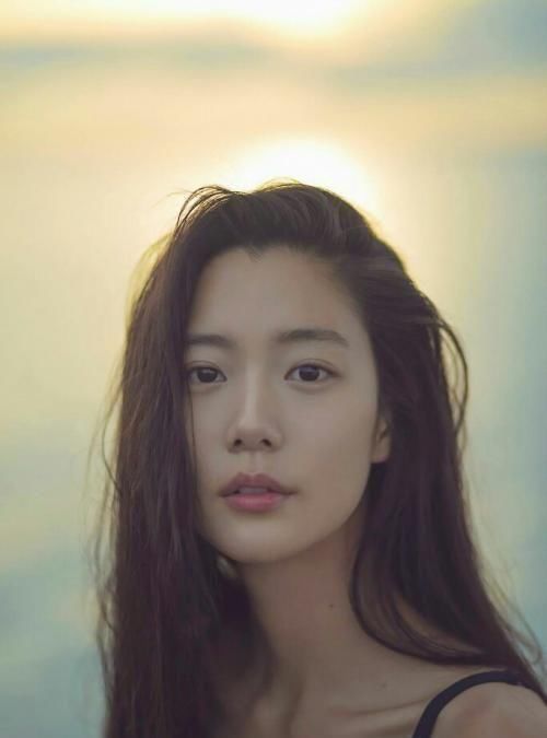 百丽官·魅影